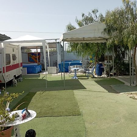 Caravanas Y Habitaciones Para Relajarse Sax Εξωτερικό φωτογραφία