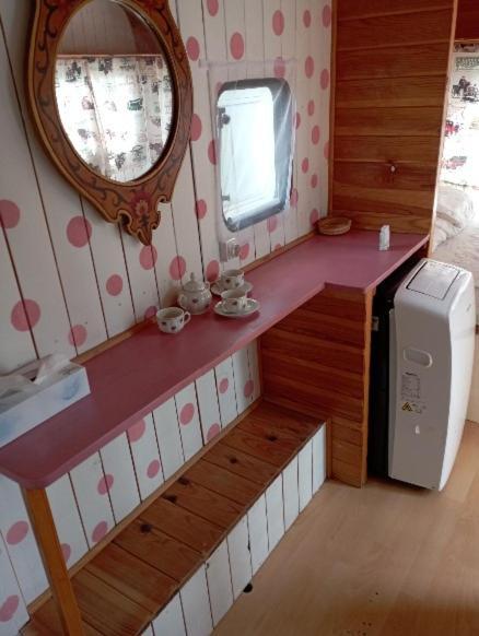 Caravanas Y Habitaciones Para Relajarse Sax Εξωτερικό φωτογραφία