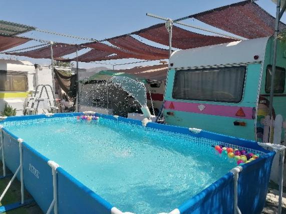 Caravanas Y Habitaciones Para Relajarse Sax Εξωτερικό φωτογραφία