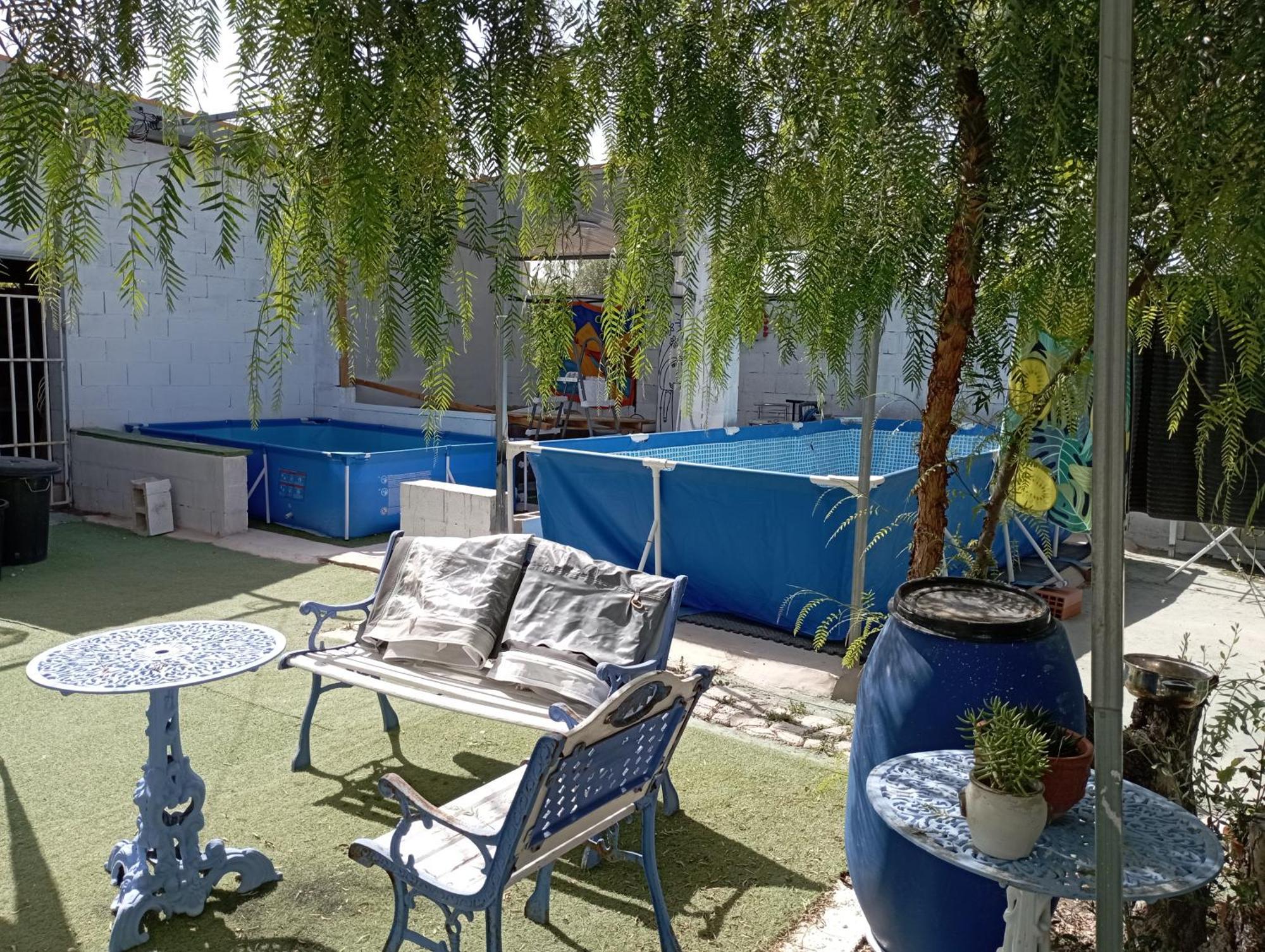 Caravanas Y Habitaciones Para Relajarse Sax Εξωτερικό φωτογραφία